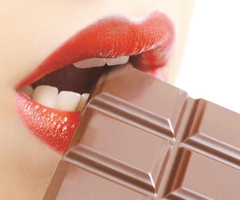 El chocolate ayuda a combatir la depresión, el estrés y otros estados emocionales negativos. (Archivo)