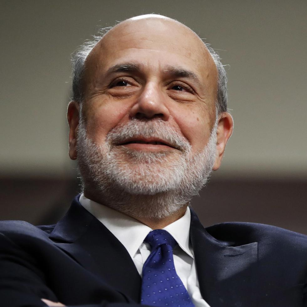 Foto de archivo del expresidente de la Reserva Federal de Estados Unidos Ben Bernanke.