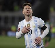 Lionel Messi celebra uno de sus goles contra Bolivia.