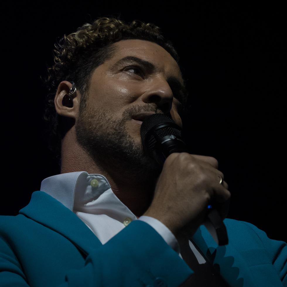 El artista se presentó a principios de mes de octubre en el Coliseo de Puerto Rico como parte de su gira de conciertos.