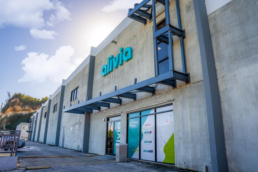 Alivia Specialty Pharmacy se conviertió en la primera farmacia especializada puertorriqueña en contar con la acreditación de la Comisión de Acreditación para el Cuidado de la Salud  y de URAC.