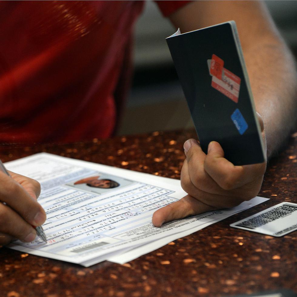 La solicitud de renovación de un pasaporte de forma regular podría tardar hasta un máximo de cuatro meses.