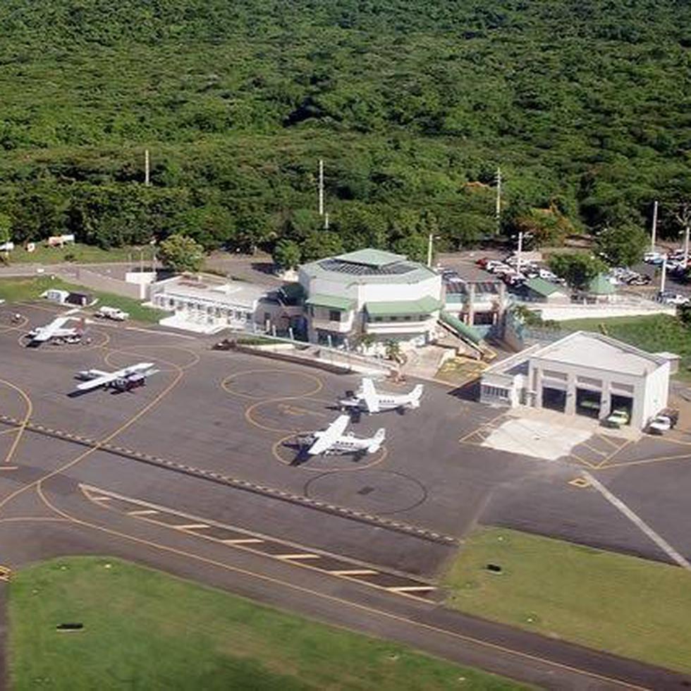El plan de mejoras capitales desarrollado por la Autoridad de los Puertos contempla mejoras en varios aeropuertos regionales, entre ellos, el Aeropuerto Regional Antonio Rivera Rodríguez de Vieques, en la foto.