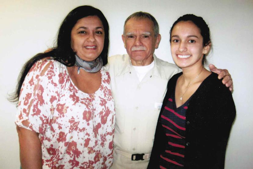 Clarisa López junto a su padre Oscar y su hija Karina. (GFR Media)