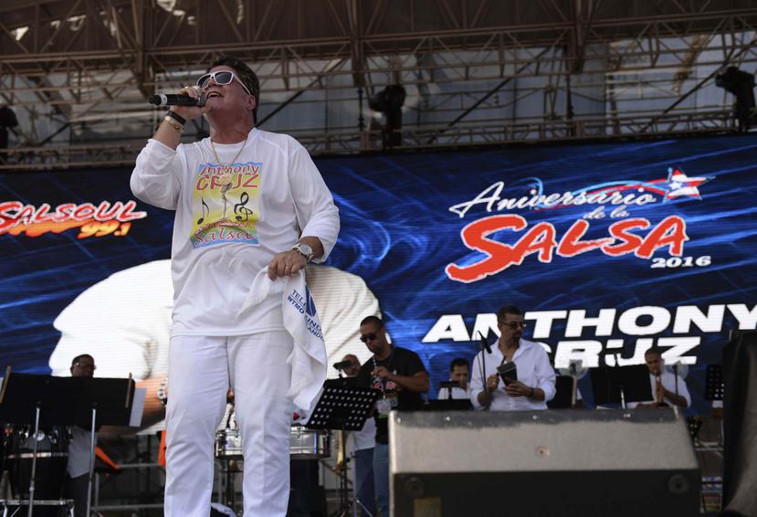 Anthony Cruz durante el espectáculo "Aniversario de la Salsa", celebrado en Ponce el 12 de junio de 2016. (GFR Media)