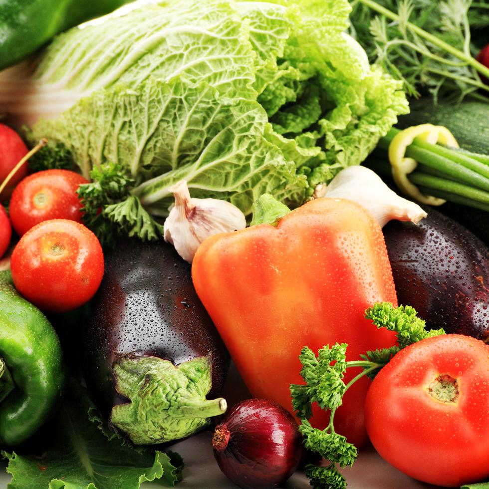 La ingesta óptima es de 300 gramos de fruta y 400 gramos de verduras al día. (Shutterstock)