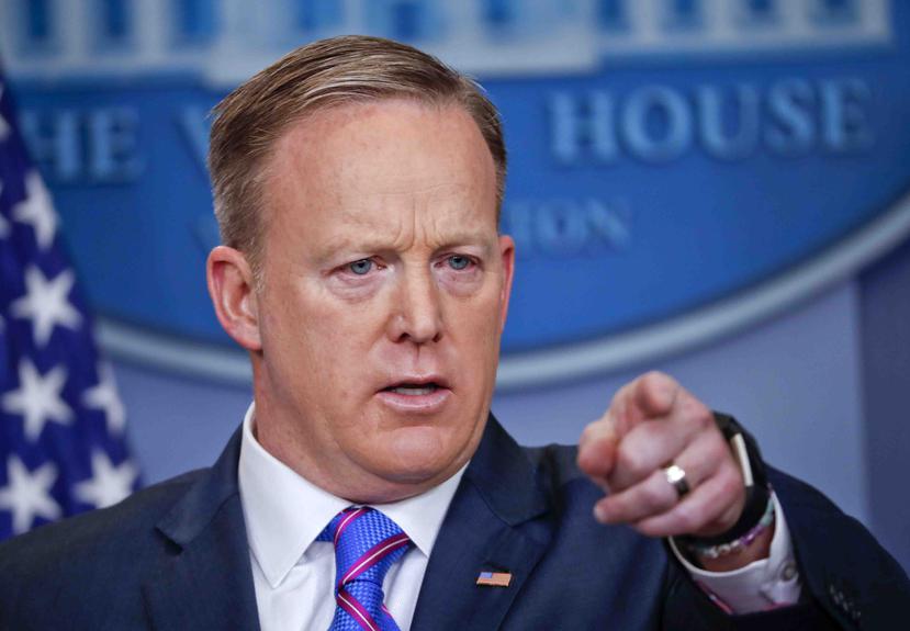 "No hay ningún esfuerzo en marcha para acorralar utilizando a la Guardia Nacional, para acorralar inmigrantes", aseguró Spicer, quien añadió que el documento en el que se basa la información no está originado en la Casa Blanca. (The Associated Press)