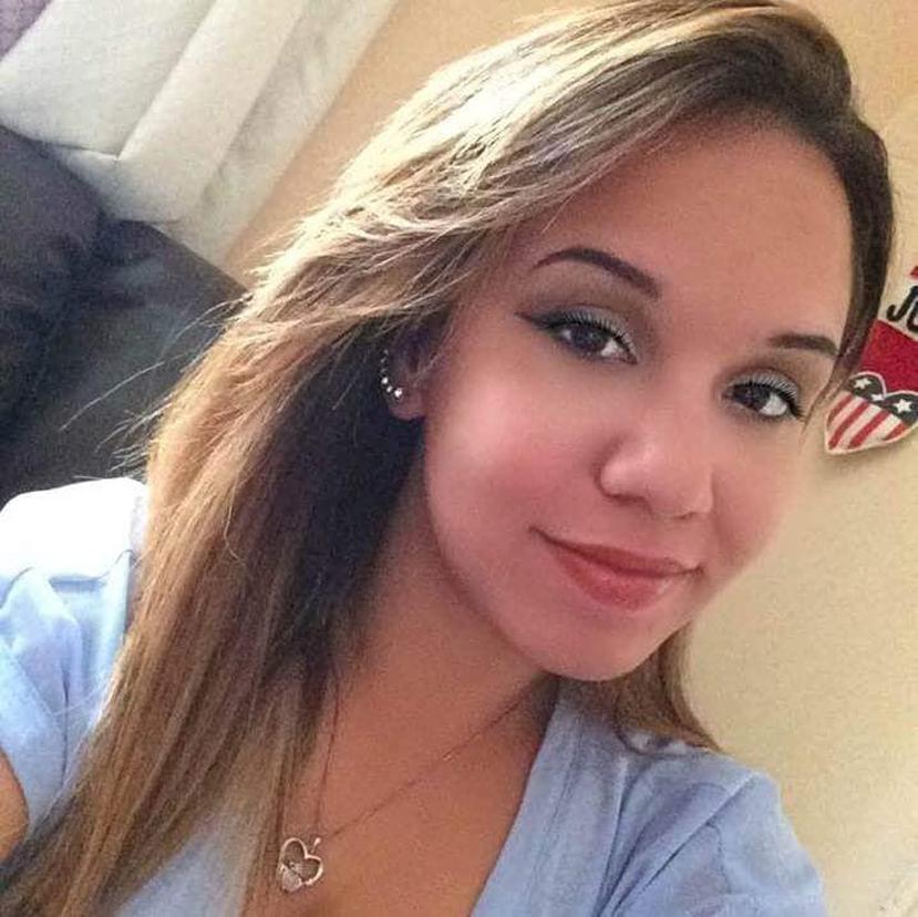 Foto que la familia de Lisa Marie Velasquez compartió al reportarla desaparecida. (Facebook/Erica M Lopez)