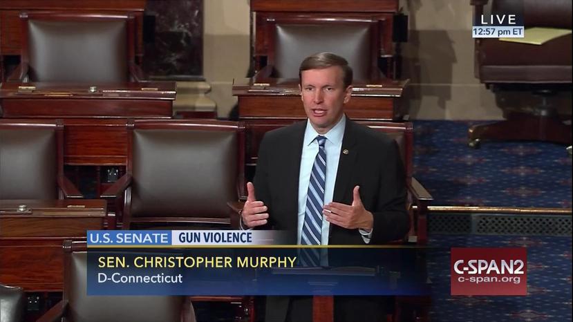 El filibusterismo de Chris Murphy ha tenido lugar unos días después de la masacre ocurrida en Orlando. (AP)