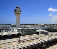Vista del Aeropuerto Internacional Luis Muñoz Marín (AILMM). Según el GAO, en 2018, el AILMM ocupó el lugar 24 entre los aeropuertos con mayor volumen de carga en Estados Unidos.