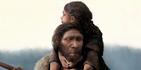 Representación de un padre neandertal y su hija.