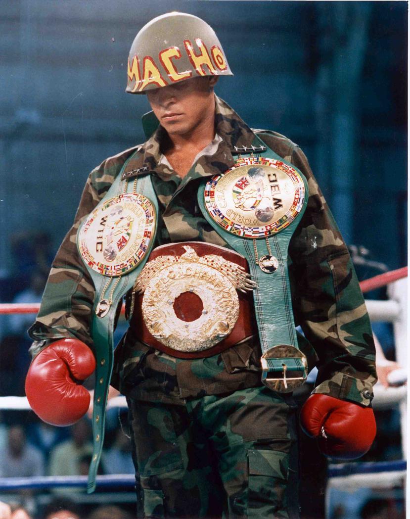 Considerado uno de los peleadores más populares en la década del ochenta, Camacho ganó títulos mundiales en las 130, 135 y 140 libras. (Archivo / GFR Media)