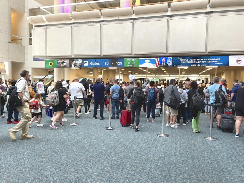 El Aeropuerto Internacional de Orlando indicó que el uso de mascarillas no será requerido en sus instalaciones.