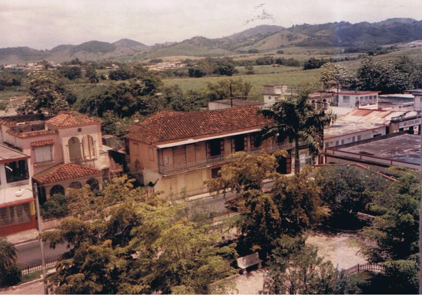 La Casa Ramos Machín se restaura junto a  personal del Municipio de San Lorenzo. (Suministrada)