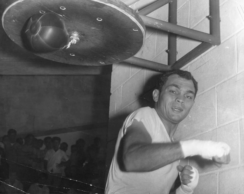 Carlos Ortiz se inició en el boxeo para mantenerse alejado de las malas influencias en las calles de Nueva York. (Archivo)