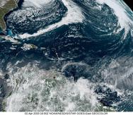 Imagen de satélite que muestra el área del océano Atlántico el jueves 2 de abril de 2020. (NOAA)