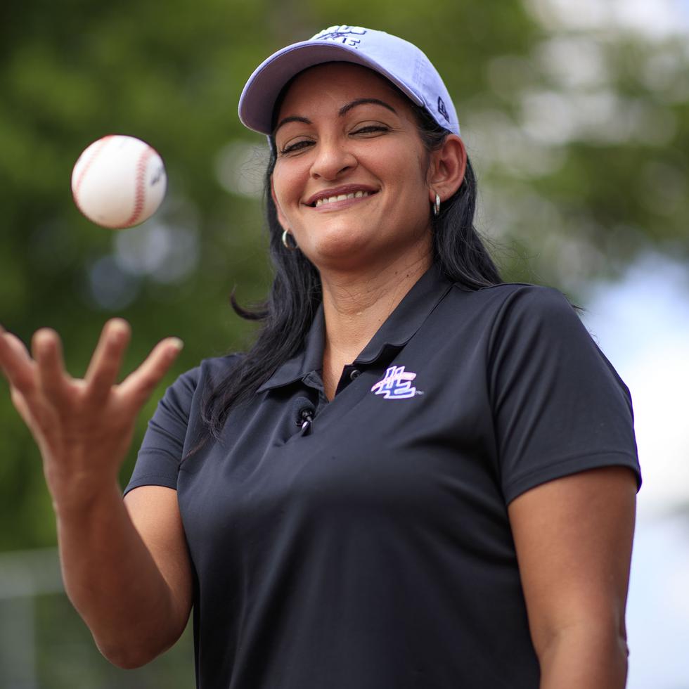 Zilkia Rivera es la presidenta de la organización de Pequeñas Ligas de Puerto Rico y 'madre' de miles de niños en el terreno de juego.