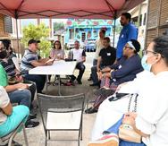 Decenas de representantes de organizaciones comunitarias acudieron al encuentro en Casa Pueblo, Adjuntas.