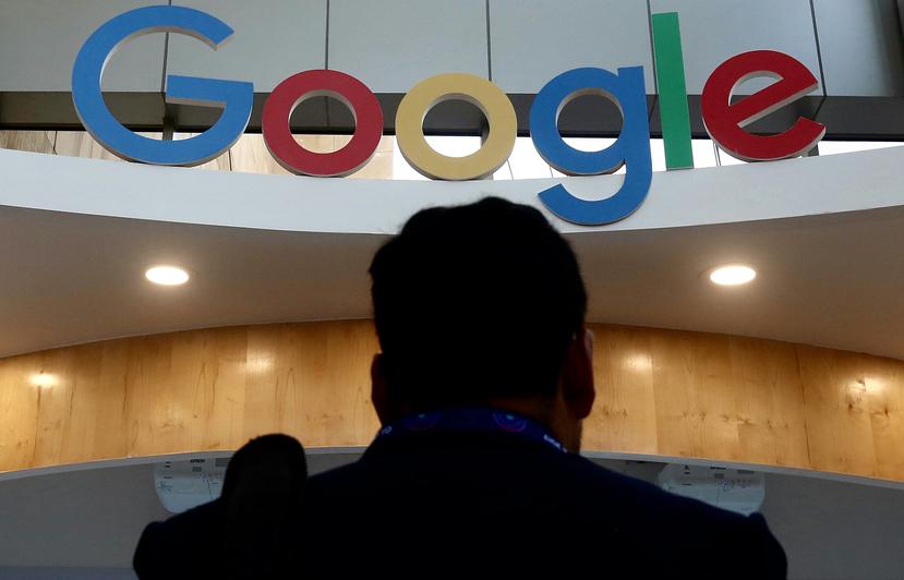 Google se ha enfrentado a acusaciones de que su servicio de búsqueda web lleva a los consumidores a sus propios productos a costa de los competidores.