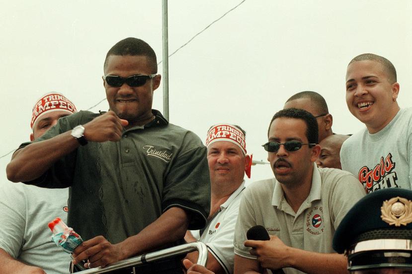 La primera ocasión que Tito Trinidad fue recibido en la isla fue cuando venció a Oscar de la Hoya en septiembre del 1999. La caravana duró cinco horas.