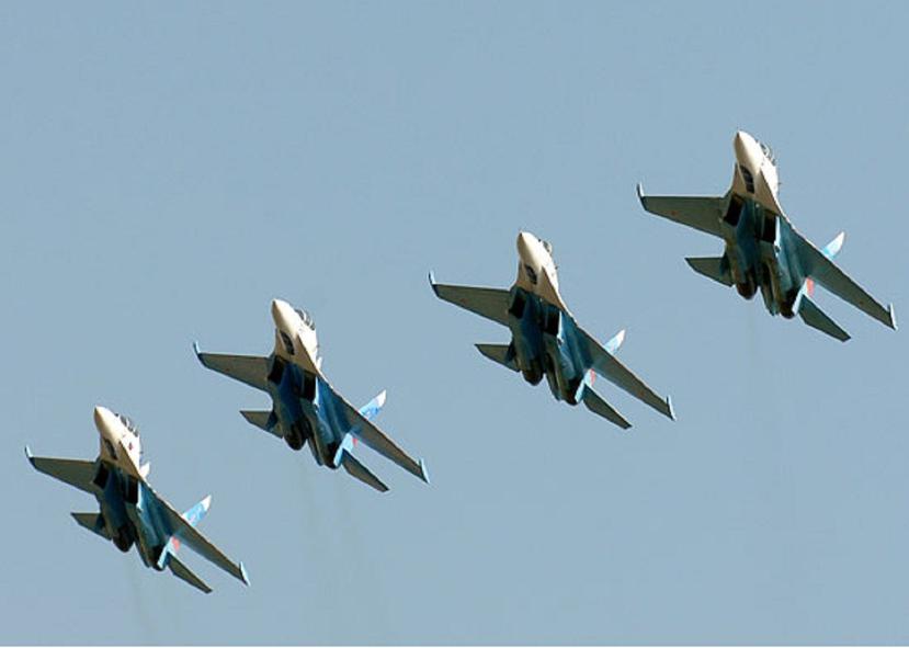Aviones de combate Su-27 custodian el espacio aéreo ruso. (Ministerio de Defensa de Rusia)