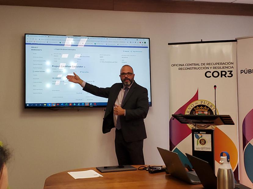 En octubre pasado, Manuel Laboy, director ejecutivo de COR3, presentó una herramienta para calcular el flujo de fondos de los proyectos de reconstrucción.