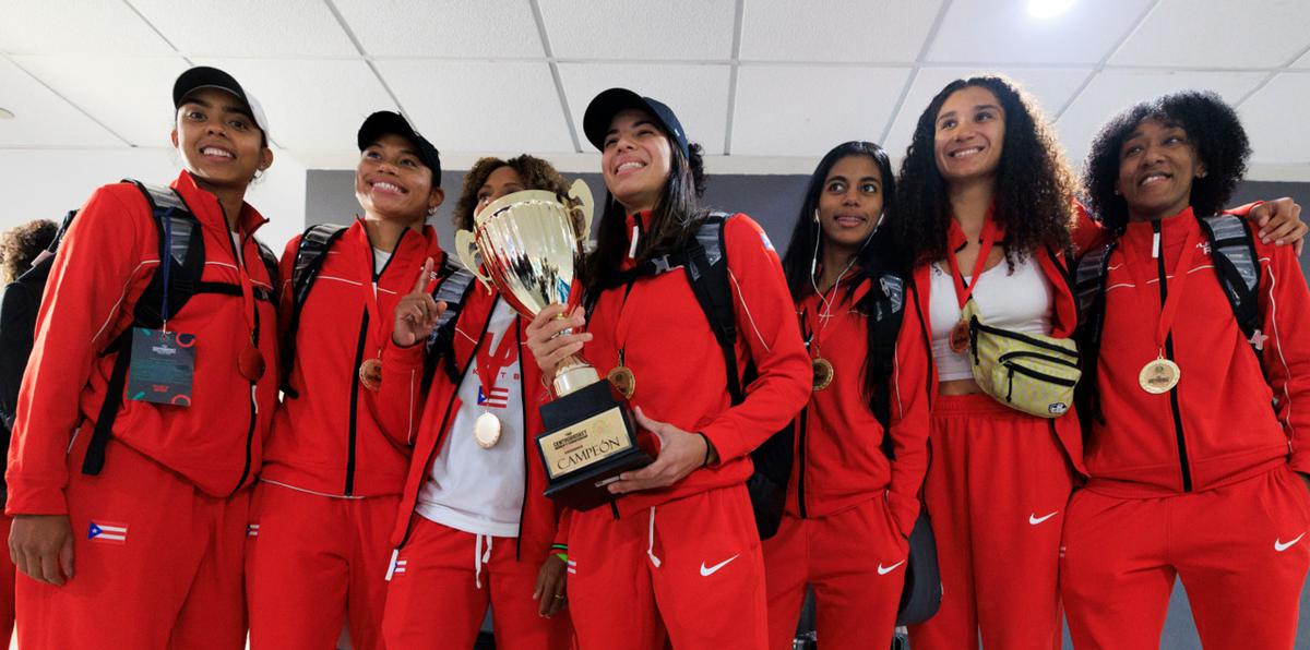 ¡Al son de plena y batucada!: Nueve de las doce jugadoras del Equipo Nacional Femenino de Baloncesto llegan a Puerto Rico