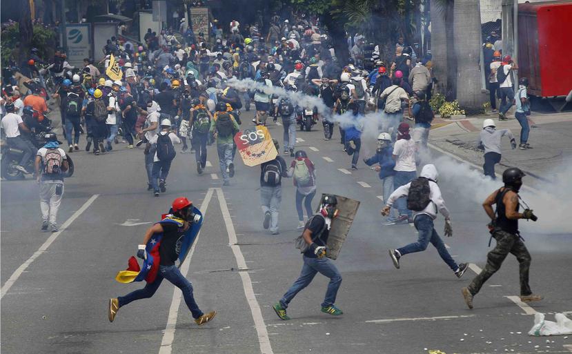 El pasado 1 de abril inició en el país suramericano una ola de protestas antigubernamentales. (AP)
