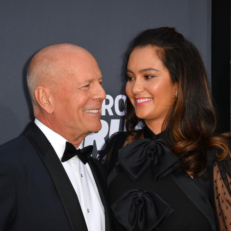 Bruce Willis y su esposa Emma, con quien tiene dos hijas.