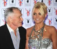 El fundador de Playboy, Hugh Hefner, se casó en 2012 con Crystal Harris, quien permaneció a su lado hasta su fallecimiento en 2017.