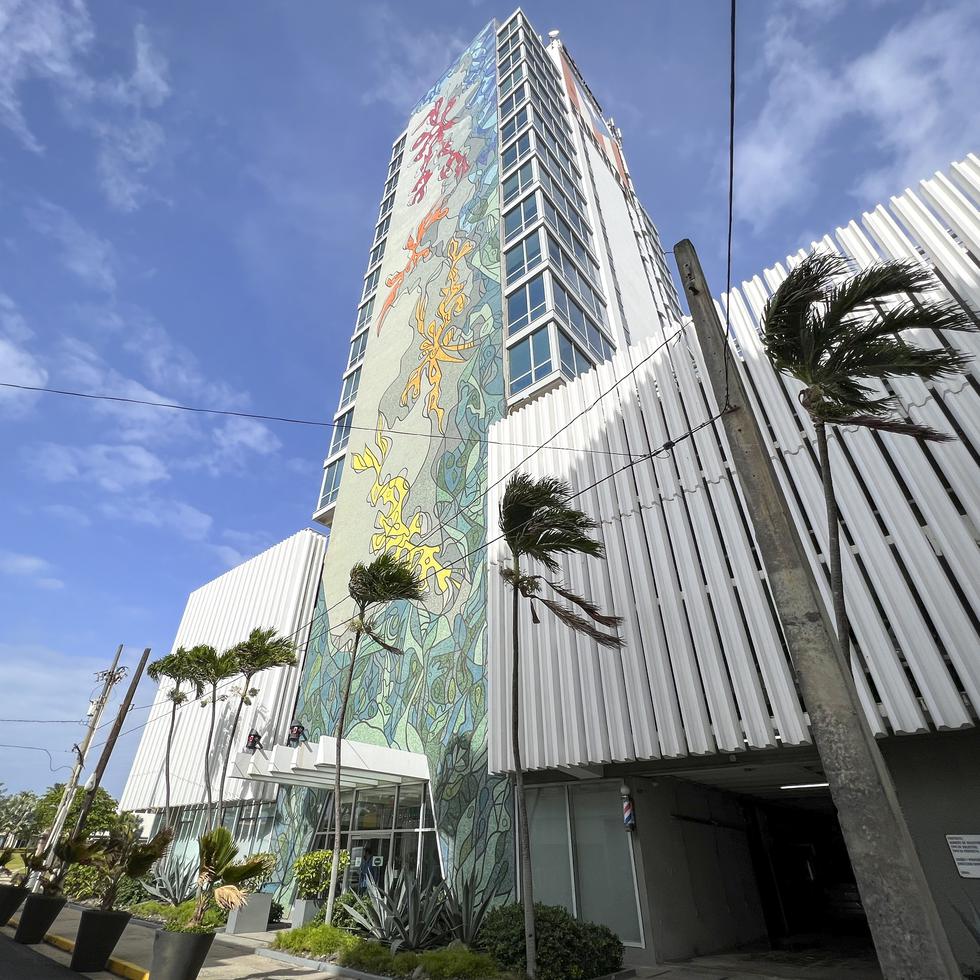 Edificio que alberga las oficinas de Euro Pacific International Bank, en San Juan.