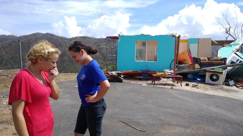 La casa de madera, cemento y zinc de Nelly Rivera no resistió el embate de los vientos del huracán María que azotaron esta comunidad de la montaña el pasado miércoles.