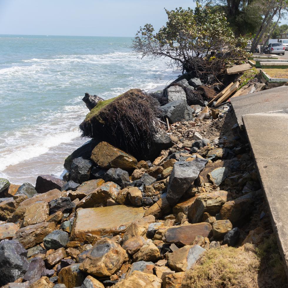 El efecto de las marejadas sobre las comunidades impactadas por la erosión costera es uno de los temas que se aborda en el borrador del Plan de Mitigación, Adaptación y Resiliencia al Cambio Climático.