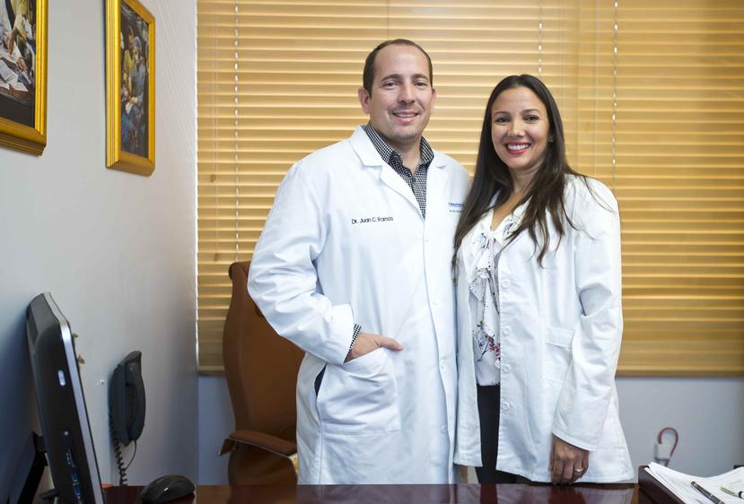 Los galenos Juan Carlos Ramos y Aleida Nieves crearon Tu Salud Virtual.