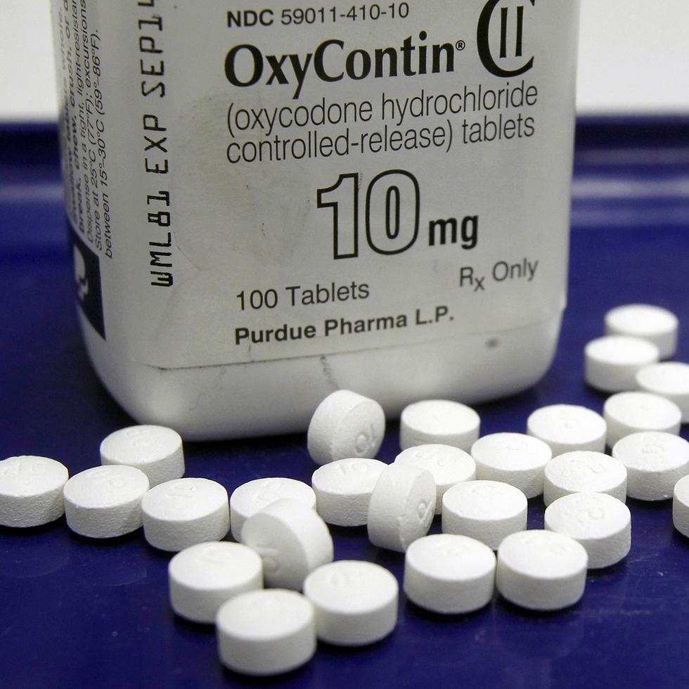Entre 1999 y 2021, casi 280.000 personas en Estados Unidos murieron por sobredosis de opioides recetados, según los Centros para el Control de Enfermedades.