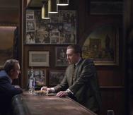 En esta imagen difundida por Netflix, Joe Pesci, a la izquierda, y Robert De Niro en una escena de "The Irishman" ("El irlandés"). (Niko Tavernise/Netflix vía AP)