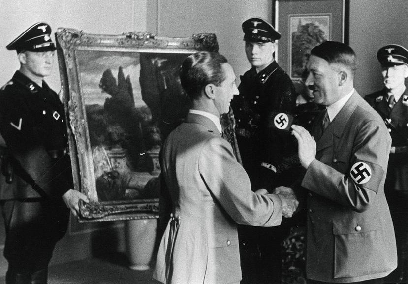 Tanto Adolf Hitler como su Ministro de Propaganda, Josef Goebels, eran amantes del arte (EFE).