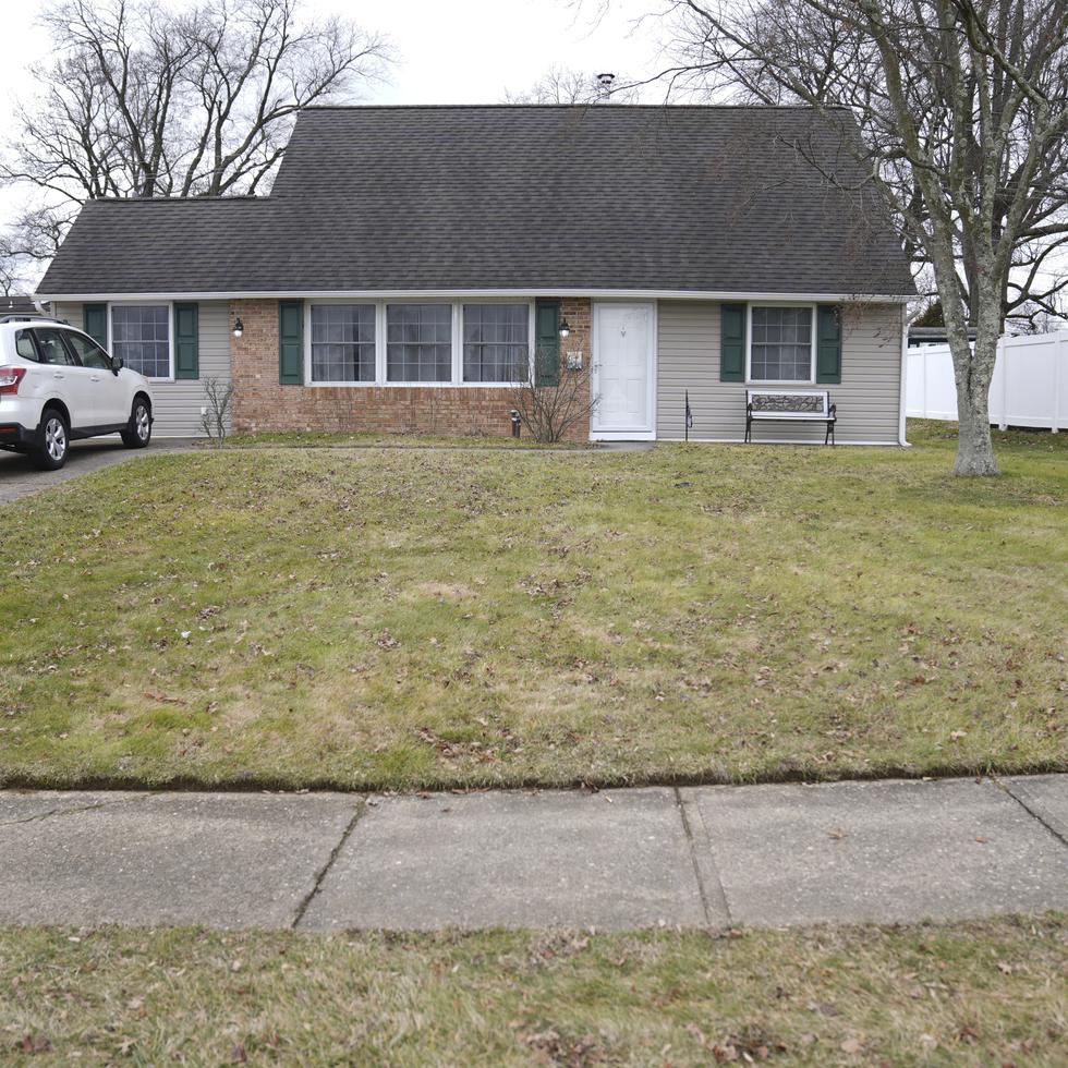 La residencia donde presuntamente ocurrió el asesinato en Levittown, Pensilvania.