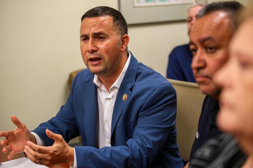 El congresista puertorriqueño Darren Soto dijo que, en Florida, hay 10,500 empleados  afectados con el cierre gubernamental federal.