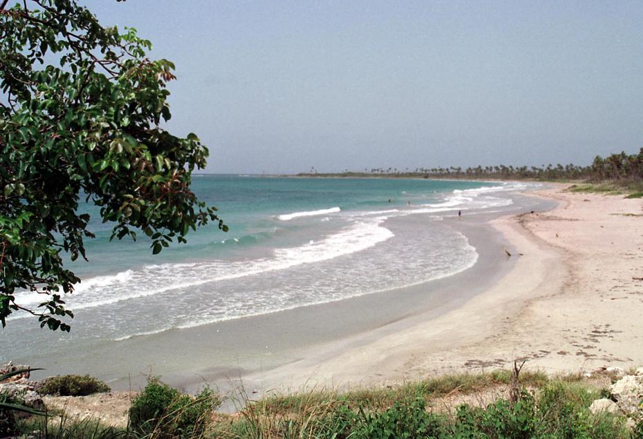 Playa Ballenas, en Guánica. (GFR Media / Archivo)