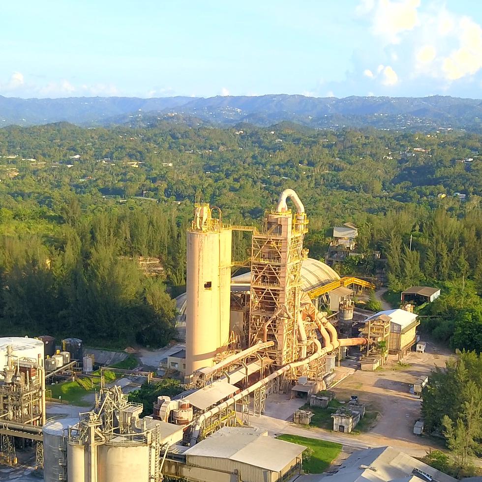 Con la integración de la Planta de Cemento en Dorado a la Terminal de Isla Grande, Argos se consolidó como el principal productor y comercializador de cemento en la isla, y en el Caribe Oriental.