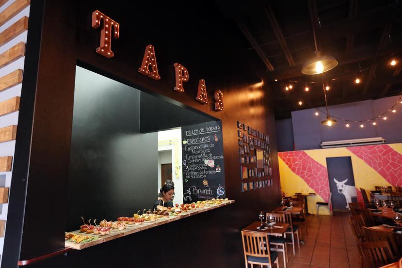 El primer restaurante de Taller de Tapas, en Guaynabo, lleva casi dos años de operación. (GFR Media)