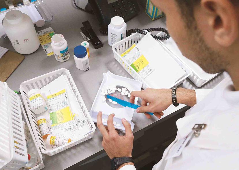 Lo que ASES pagó el año pasado a las farmacias  por concepto de medicamentos incluía una baja de 11% en el precio de compra, pero del 2017 al 2018 el descuento será mayor, recordó Garay. (Archivo / GFR Media)