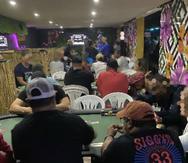 Casino clandestino en el negocio Hawaii en la avenida Piñero en San Juan.