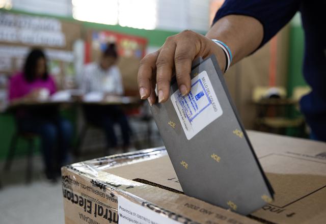 Se preparan sobre 43,000 dominicanos para ejercer su derecho al voto este domingo en Puerto Rico