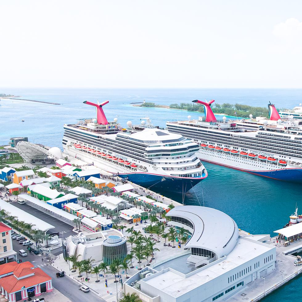 Imagen aérea de la distribución del redesarrollado puerto de Nassau, en Bahamas.