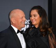 Bruce Willis y su esposa Emma, con quien tiene dos hijas.