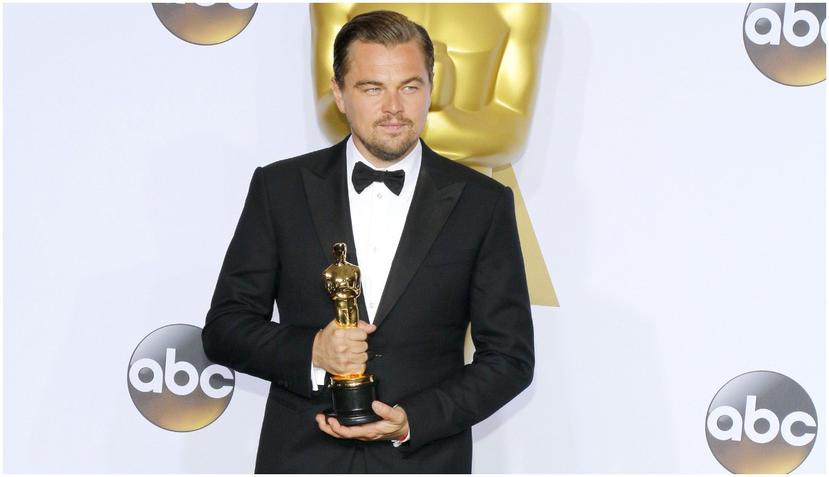 El golpe no evitó que Leonardo DiCaprio perdiera la sonrisa. (Shutterstock)