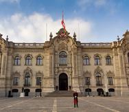 Fachada del palacio presidencial de Perú.