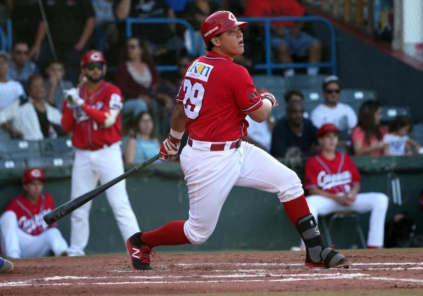 Jonathan Morales es uno de los jugadores que representará los colores de los Criollos de Caguas en la venidera temporada 2018 del béisbol invernal. (Archivo / GFR Media)